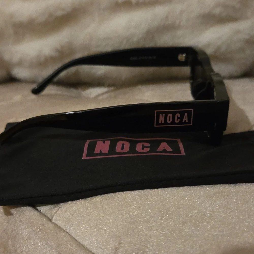 NOCA Black Sunglasses With Soft Bag